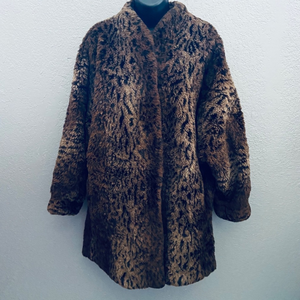 Vintage 1980s Monterey Fashions Faux Fur Coat - Med